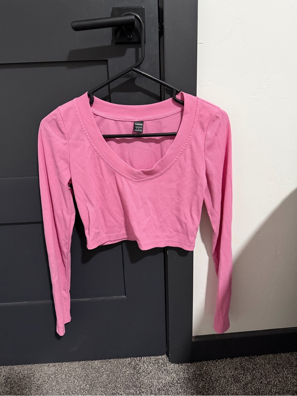 SHEIN Hot Pink Long-Sleeve Scoop Neck Crop Top